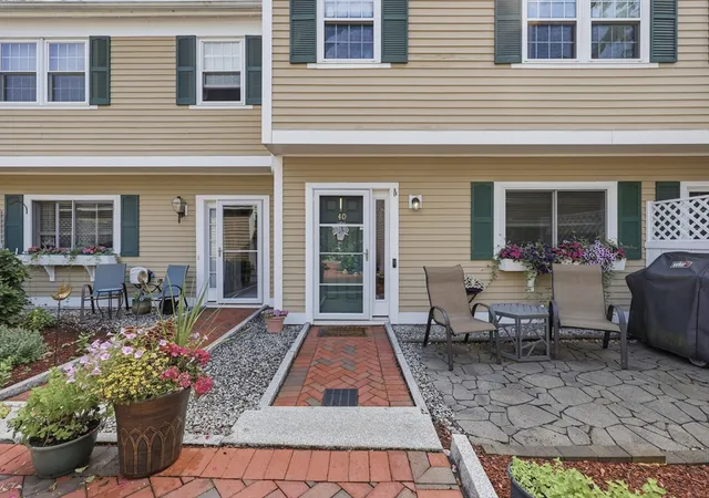 Homes for sale in Holden, MA | 40 Village Way #40, Holden, MA 01520 | MLS# 73547817