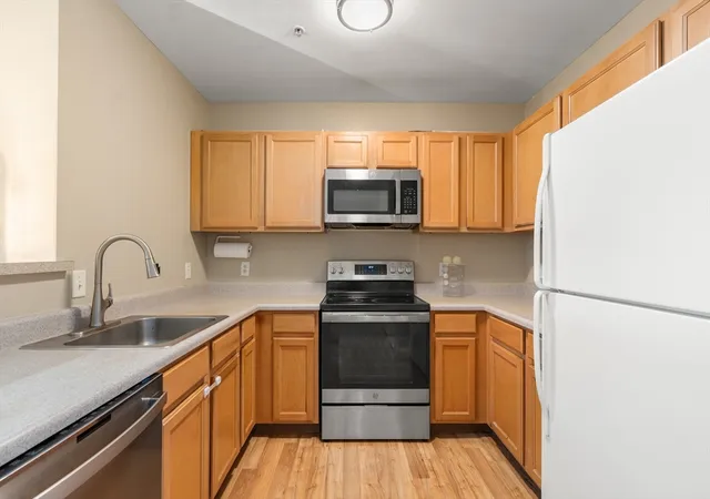 Photo 3 of Sale Pending at 140 Railroad Ave #B309, Norwood, MA 02062 | MLS# 73563161 | Listing updated on 2026-09-16
