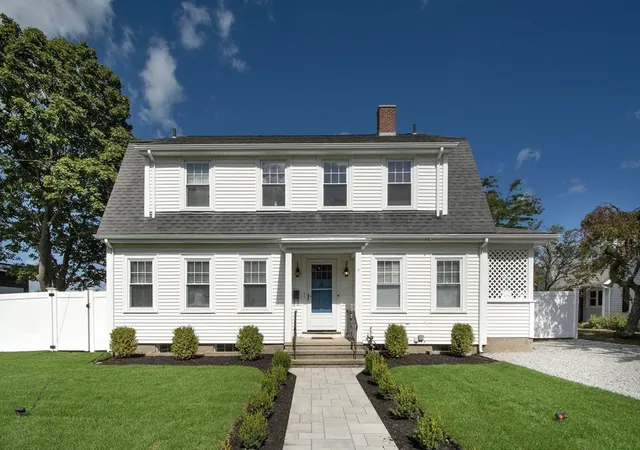 3rd image of 90 Shore Ave, Quincy, MA 02169 | MLS# 73542450