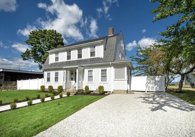 4th image of 90 Shore Ave, Quincy, MA 02169 | MLS# 73542450