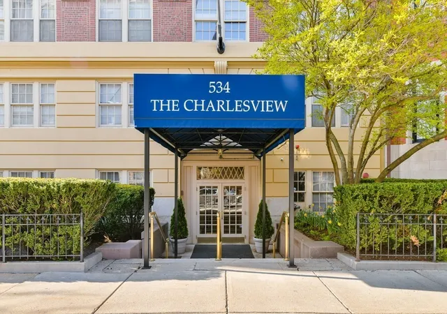 1st image of 534 Beacon Street #103, Boston, MA 02215 | MLS# 73548284