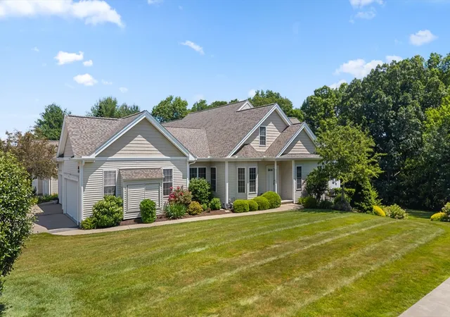 1st image of 31 Cortland #31, Shrewsbury, MA 01545 | MLS# 73542547