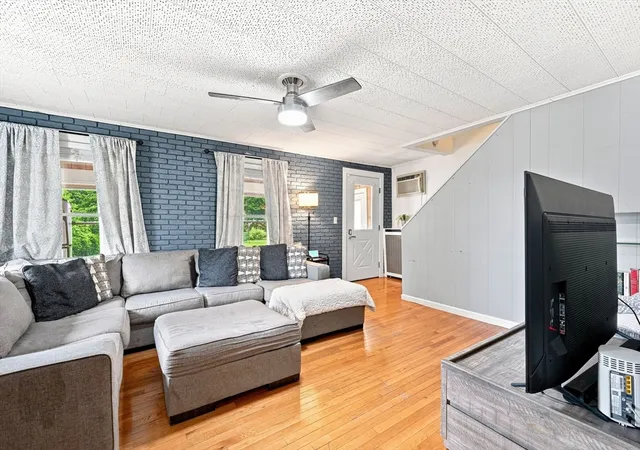 Photo 4 of Single family home for sale at 38 Belmont St, Fitchburg, MA 01420 | MLS# 73559425 | Listing updated on 2026-09-16