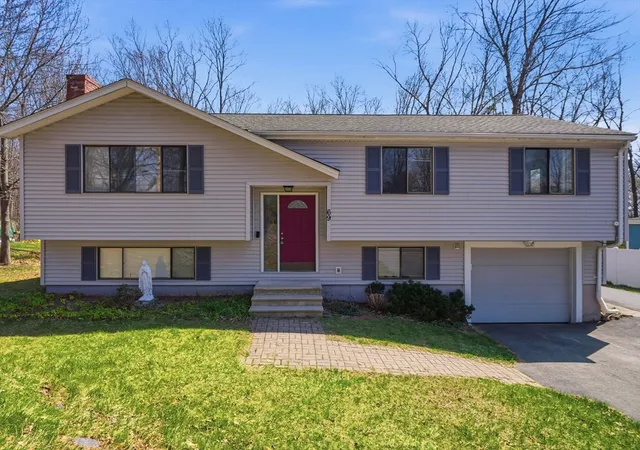 Homes for sale in Shrewsbury, MA | 69 Lake Street, Shrewsbury, MA 01545 | MLS# 73501796