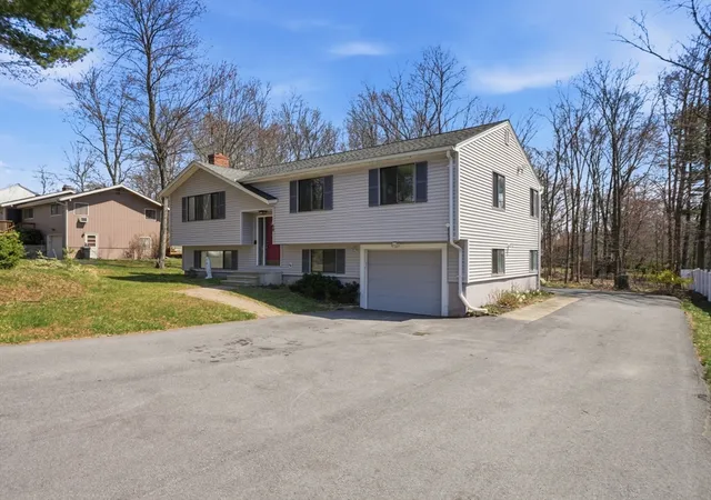 Homes for sale in Shrewsbury, MA | 69 Lake Street, Shrewsbury, MA 01545 | MLS# 73501796