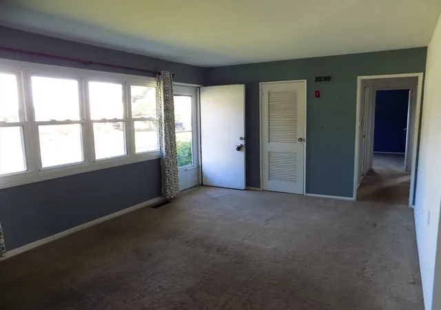 3rd image of 4 S Richard St, Milford, MA 01757 | MLS# 73561268