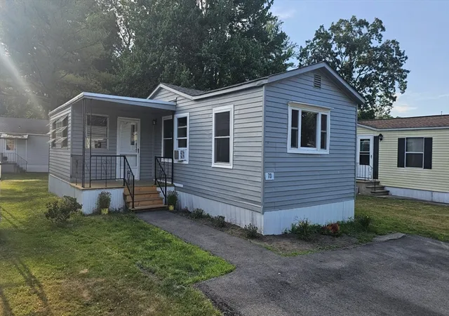 Homes for sale in Marlborough, MA | 73 Victoria Lane, Marlborough, MA 01752 | MLS# 73546504