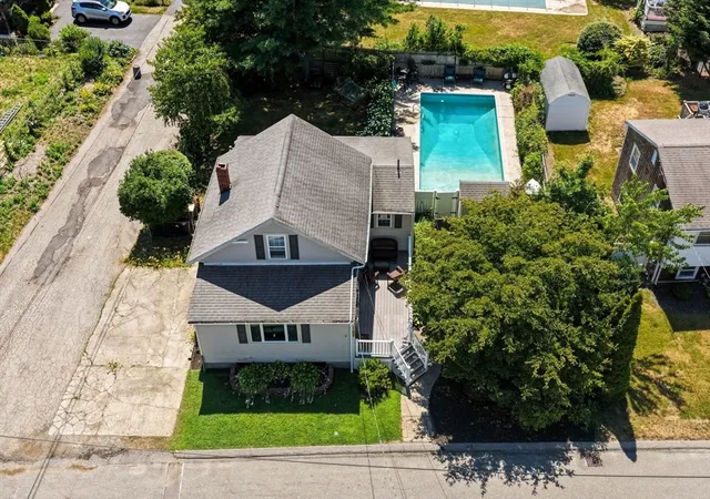 Homes for sale in Weymouth, MA | 102 Manzanetta Ave, Weymouth, MA 02188 | MLS# 73548675