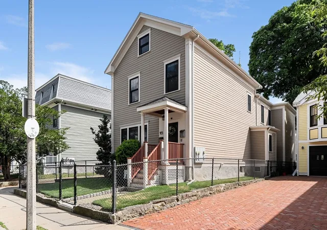 Photo 1 of Sale Pending at 95 Green St #2, Jamaica Plain, MA 02130 | MLS# 73550823 | Listing updated on 2026-10-06