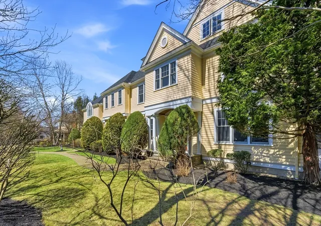 Photo 4 of Sale Pending at 8 Porter Ln, Lexington, MA 02420 | MLS# 73499622 | Listing updated on 2026-09-09