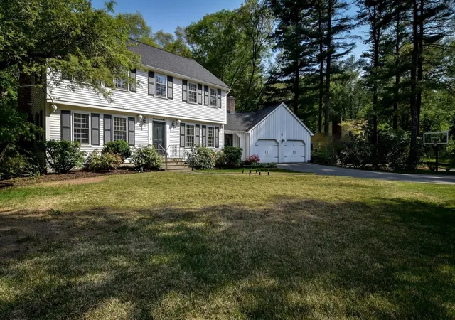 2nd image of 15 Juniper Lane, Dover, MA 02030 | MLS# 73524160