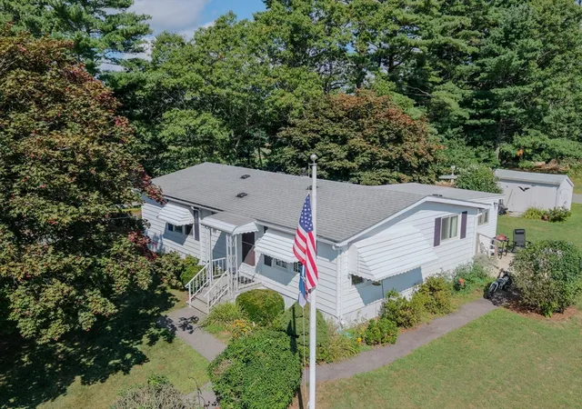 1st image of 6 Coachman Terrace, Plymouth, MA 02360 | MLS# 73567137
