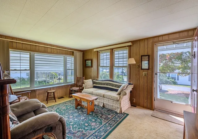 3rd image of 6 Coachman Terrace, Plymouth, MA 02360 | MLS# 73567137