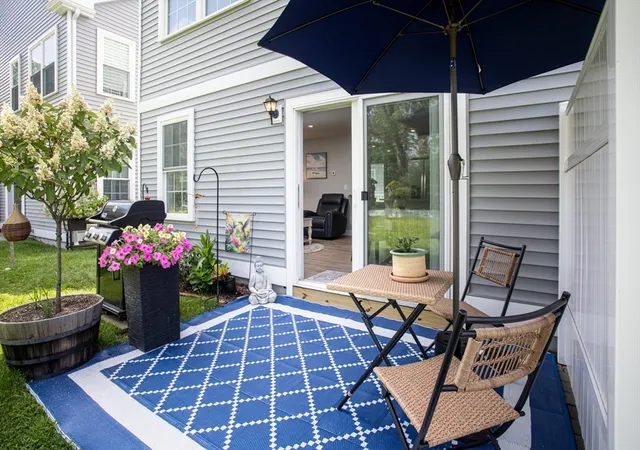 2nd image of 4 Knights Way #4, Swansea, MA 02777 | MLS# 73564913