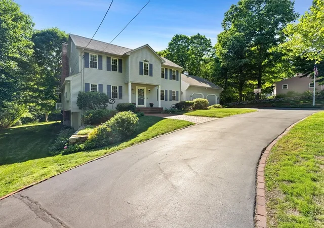 Homes for sale in Millbury, MA | 61 Beach St, Millbury, MA 01527 | MLS# 73533953