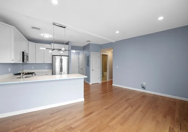 Homes for sale in Revere, MA | 172 Kimball Ave, Revere, MA 02151 | Houzeo