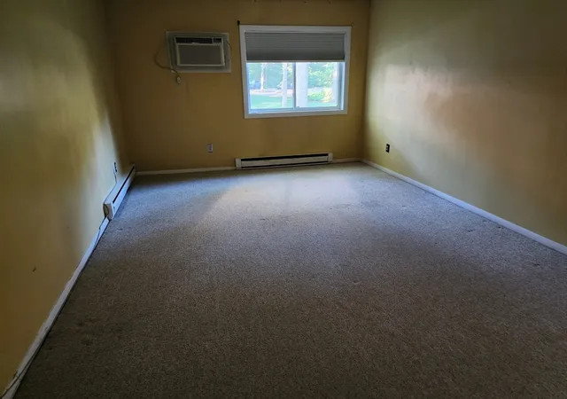2nd image of 10 Roundhouse Rd, Buzzards Bay, MA 02532