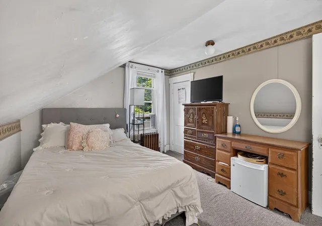 18th image of 12 Hurd Ave, Saugus, MA 01906 | MLS# 73559405