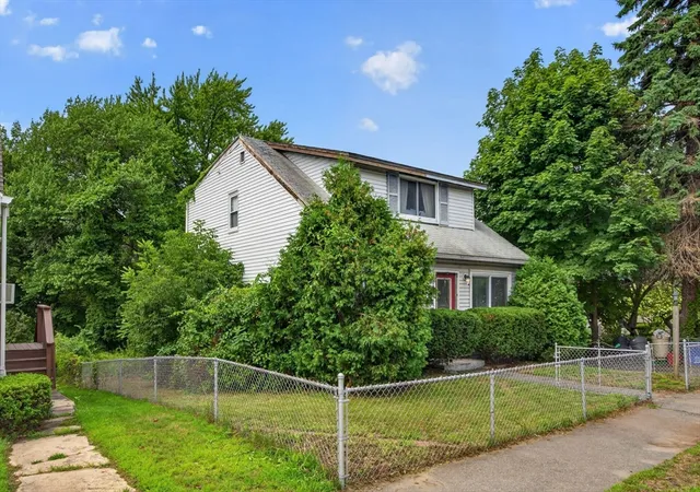 2nd image of 12 Hurd Ave, Saugus, MA 01906 | MLS# 73559405