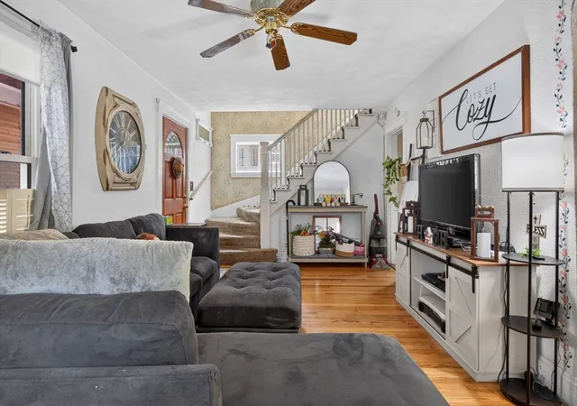 5th image of 12 Hurd Ave, Saugus, MA 01906 | MLS# 73559405