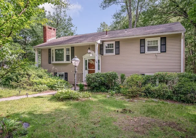 Photo 1 of Single family home for sale at 76 Maple St, Methuen, MA 01844 | MLS# 73543049 | Listing updated on 2026-09-18