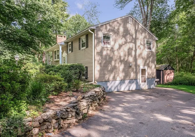 Photo 3 of Single family home for sale at 76 Maple St, Methuen, MA 01844 | MLS# 73543049 | Listing updated on 2026-09-18