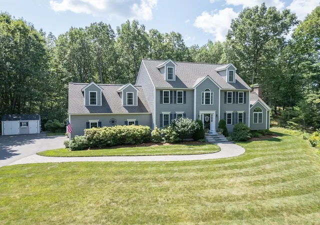 1st image of 15 Hillside Dr, Townsend, MA 01469 | MLS# 73565483