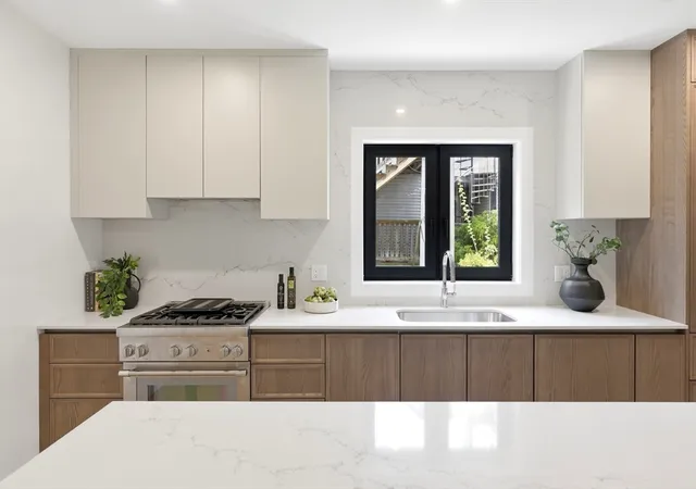 5th image of 209 Tudor St, Boston, MA 02127