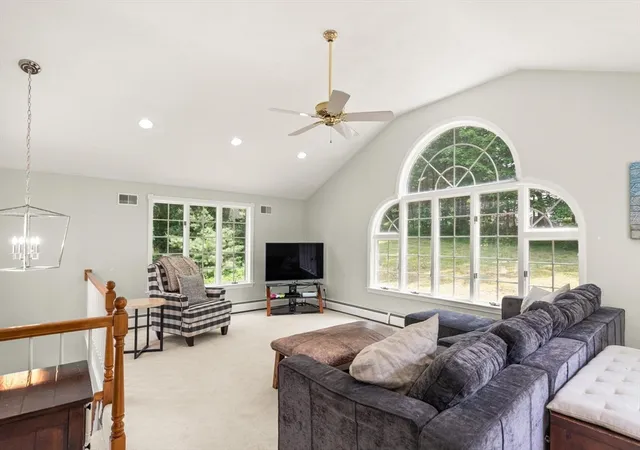 2nd image of 4 Pentucket Ln, Danvers, MA 01923 | MLS# 73534378