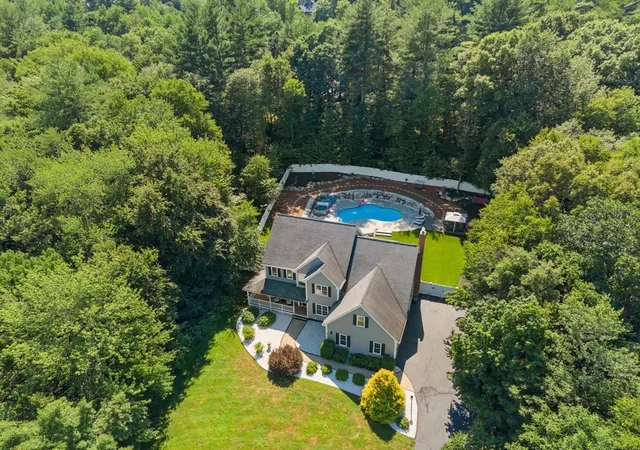 Homes for sale in Charlton, MA | 11b Colicum Dr, Charlton, MA 01507 | MLS# 73547093