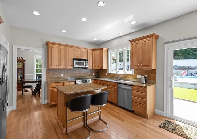 Homes for sale in Charlton, MA | 11B Colicum Dr, Charlton, MA 01507 | MLS# 73547093