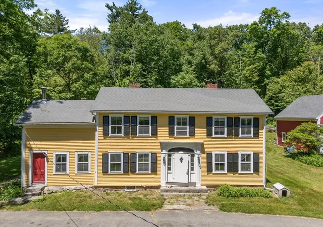 Homes for sale in Hopkinton, MA | 68 Spring St, Hopkinton, MA 01748 | MLS# 73534392