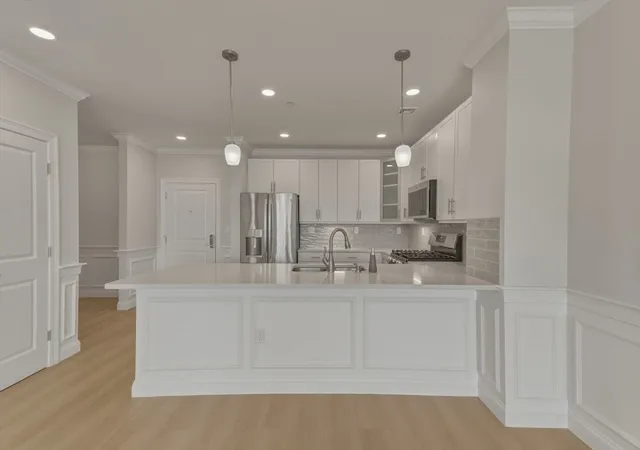 1st image of 320 Middlesex Ave #A203, Medford, MA 02155 | MLS# 73562767