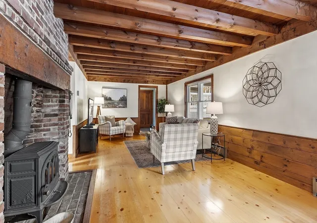 4th image of 18 Douglas Dr, Ayer, MA 01432 | MLS# 73460293