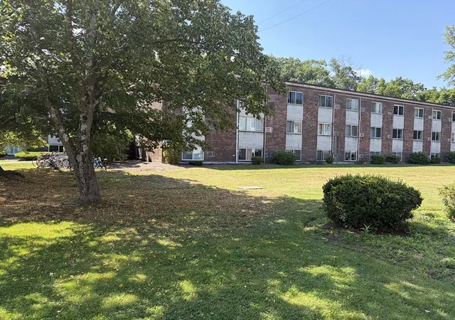3rd image of 7 Weld Street #13, Framingham, MA 01702 | MLS# 73550958