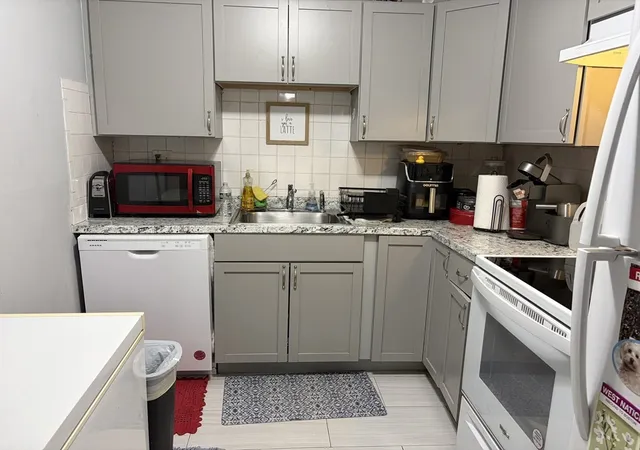 5th image of 7 Weld Street #13, Framingham, MA 01702 | MLS# 73550958