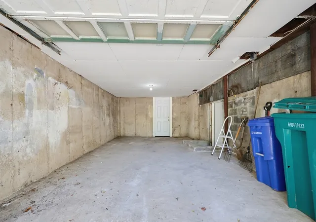 42nd image of 20 Tondreau Ave, Attleboro, MA 02703 | MLS# 73559878