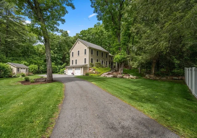 3rd image of 70 S Main St, Sherborn, MA 01770 | MLS# 73532530