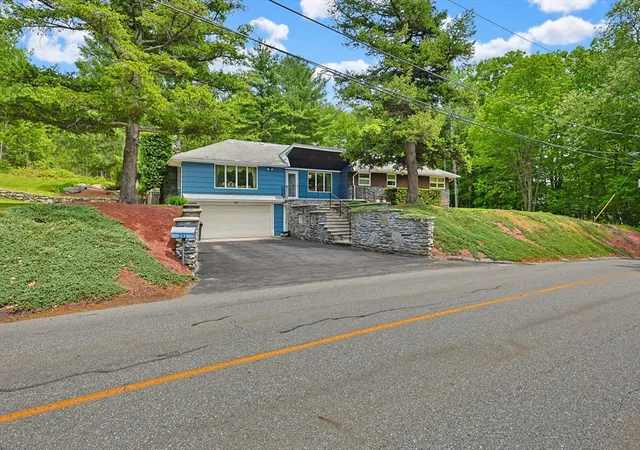 Homes for sale in Auburn, MA | 251 Millbury St, Auburn, MA 01501 | MLS# 73549593