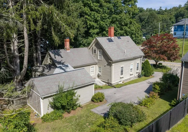 3rd image of 156 Main St, Douglas, MA 01516 | MLS# 73568265