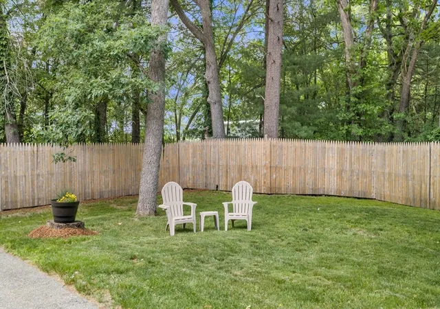4th image of 10 Grandview Rd, Reading, MA 01867 | MLS# 73537665
