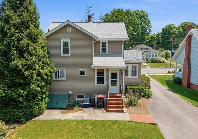 5th image of 47 Morse Ave, Brockton, MA 02301 | MLS# 73538510