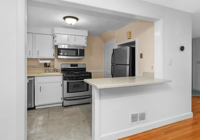 Photo 3 of Condo for sale at 84 Duff St #84, Watertown, MA 02472 | MLS# 73565547 | Listing updated on 2026-09-16