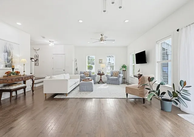 Photo 3 of Condo for sale at 27 Cleary Cir #27, Norfolk, MA 02056 | MLS# 73523477 | Listing updated on 2026-09-18