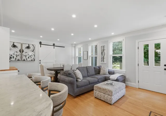 4th image of 19 Eliot St #2, Natick, MA 01760 | MLS# 73539014
