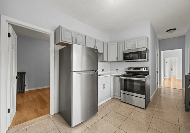 Photo 3 of Multi family home for sale at 162 Washington St, Lynn, MA 01902 | MLS# 73546120 | Listing updated on 2026-09-18