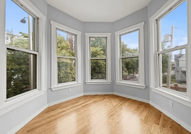 Listing Photo 4 - Condo for sale in building located at 162 Washington St, Boston, MA 02148
