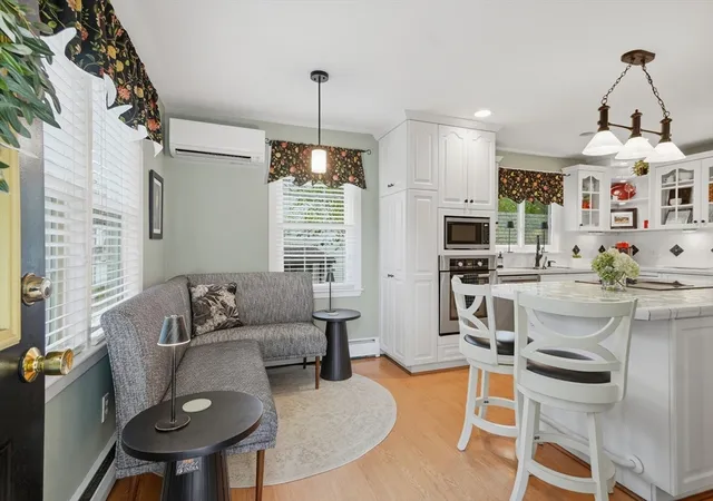 Photo 4 of Sale Pending at 21 Oakwood Ave, Saugus, MA 01906 | MLS# 73565361 | Listing updated on 2026-10-07