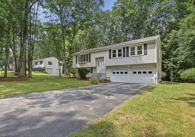 2nd image of 36 Valentine Rd, Northborough, MA 01532 | MLS# 73556371