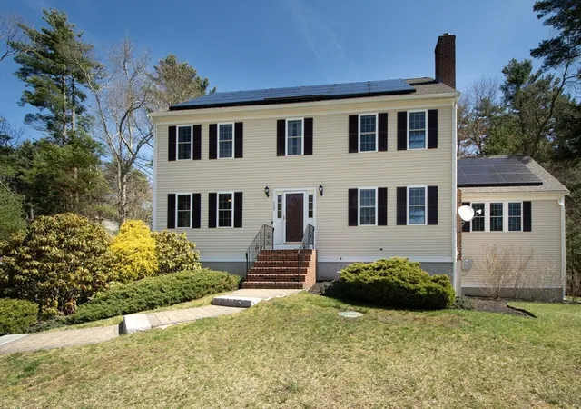 Homes for sale in East Bridgewater, MA | 127 Leaf Lane, East Bridgewater, MA 02333 | MLS# 73499725